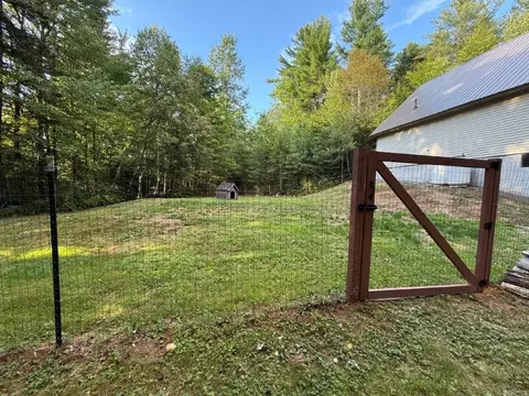 Exterior - 17 Province Rd, Dorchester, NH 03266 photo 4 of 5