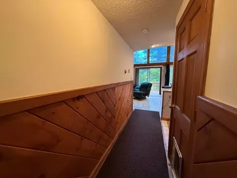 Entry Way - 17 Province Rd, Dorchester, NH 03266 photo 1 of 2