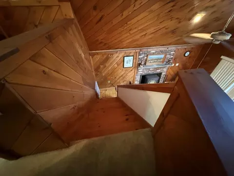Entry Way - 17 Province Rd, Dorchester, NH 03266 photo 2 of 2