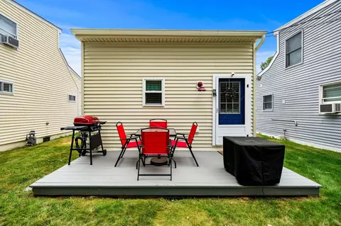 Exterior - 470 Winnacunnet Rd #8, Hampton, NH 03842 photo 3 of 10