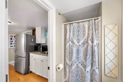 Bath - 470 Winnacunnet Rd #8, Hampton, NH 03842 photo 1 of 2