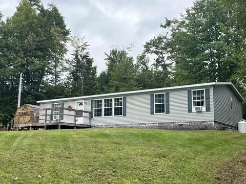 9 Page Rd, Unity, NH 03773