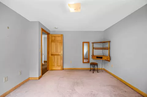 Bedroom - 740 E Barre Rd, Barre, VT 05641 photo 4 of 7