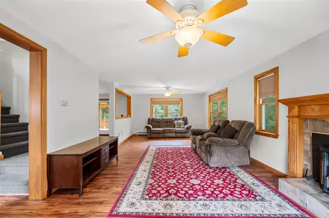 Living - 740 E Barre Rd, Barre, VT 05641 photo 2 of 5