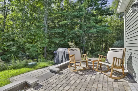 Exterior - 4 Bovee Way #B, Epping, NH 03042 photo 3 of 5