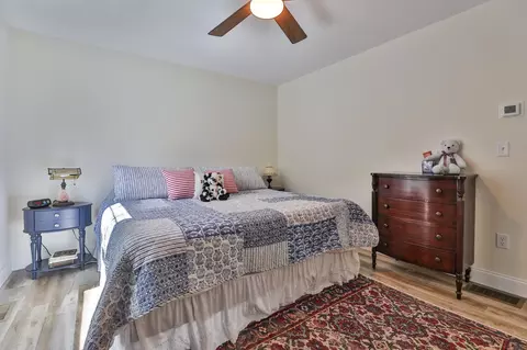 Bedroom - 4 Bovee Way #B, Epping, NH 03042 photo 4 of 4