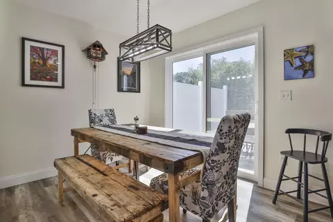 Dining - 4 Bovee Way #B, Epping, NH 03042 photo 2 of 2