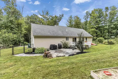 Exterior - 12 Springvale Ave, Brookline, NH 03033 photo 6 of 8