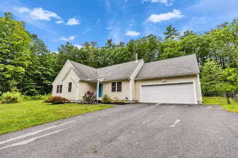 Exterior - 12 Springvale Ave, Brookline, NH 03033 photo 8 of 8