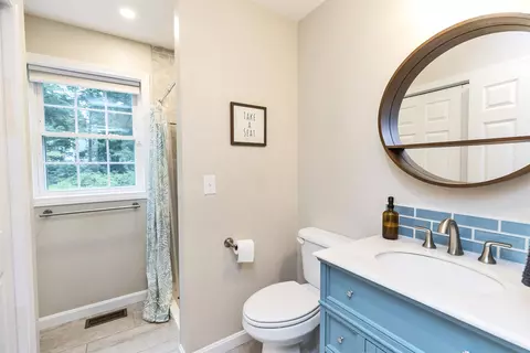 Bath - 12 Springvale Ave, Brookline, NH 03033 photo 1 of 5