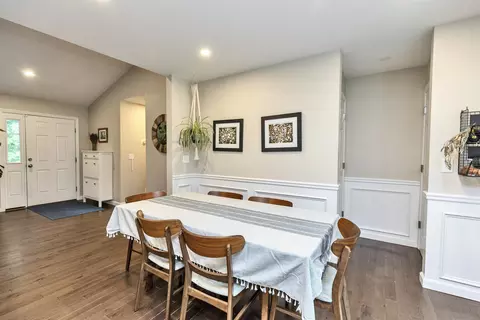 Dining - 12 Springvale Ave, Brookline, NH 03033 photo 1 of 1