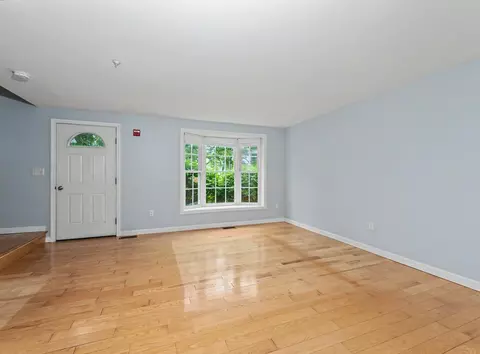 Living - 15 Elm St #2, Derry, NH 03038 photo 3 of 3