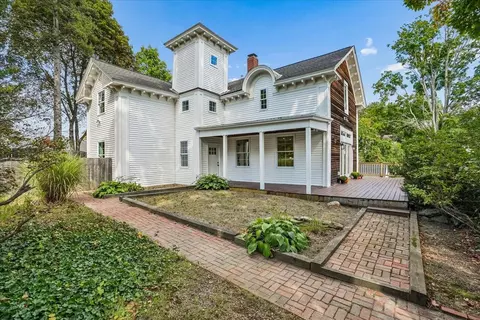 26 Lamonte St, Manchester, NH 03104