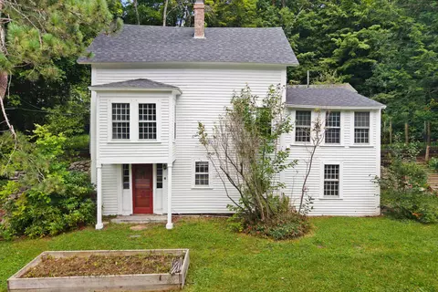 Exterior - 6 Forest Rd, Hancock, NH 03449 photo 2 of 5