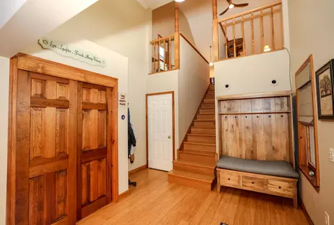 Entry Way - 8 Raelynn Dr, Derry, NH 03038 photo 1 of 1