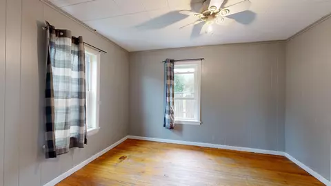 Bedroom - 7 River Rd, Jericho, VT 05465 photo 1 of 3