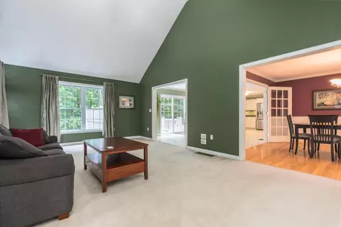 Living - 24 Sunset Dr, Dover, NH 03820 photo 3 of 4