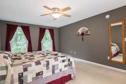 Bedroom - 24 Sunset Dr, Dover, NH 03820 photo 1 of 6
