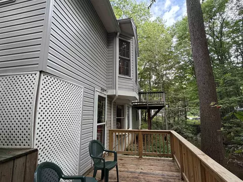 Exterior - 226 Amesbury Rd, Kensington, NH 03833 photo 15 of 19