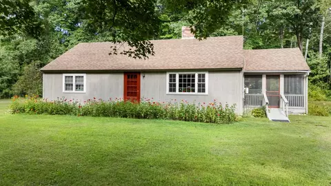 224 S Bennington Rd, Bennington, NH 03442