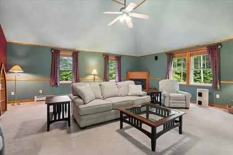 Living - 56 Old Fort Ln, Dunbarton, NH 03046 photo 2 of 7