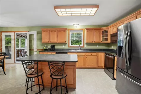 Kitchen - 56 Old Fort Ln, Dunbarton, NH 03046 photo 4 of 4