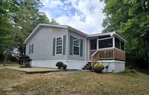 59 Annis Dr, Gilford, NH 03249