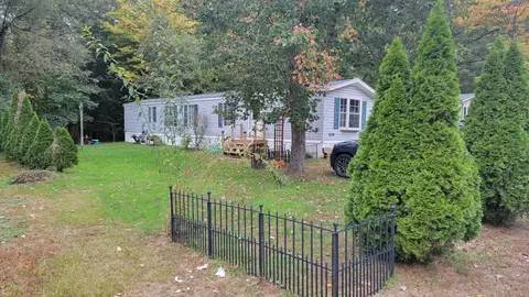 25 Freedom Acres Dr, Hinsdale, NH 03451