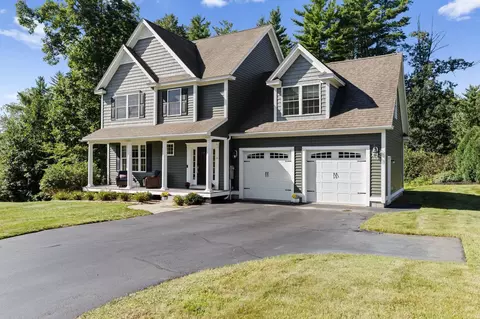 Exterior - 21 Colt Ln, Epping, NH 03042 photo 2 of 8
