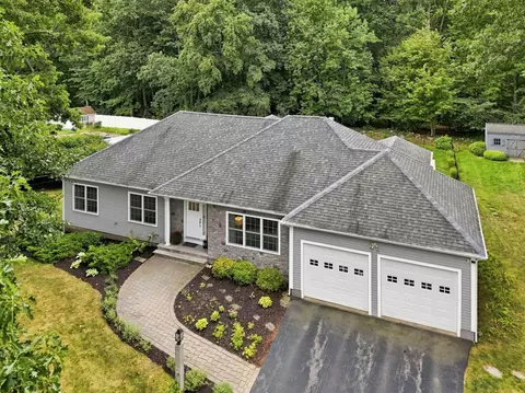View/Area - 8 Rolling Ridge Rd, Windham, NH 03087 photo 3 of 3