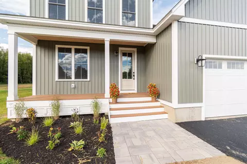Exterior - 427 Mountain View Rd, Williston, VT 05495 photo 5 of 12