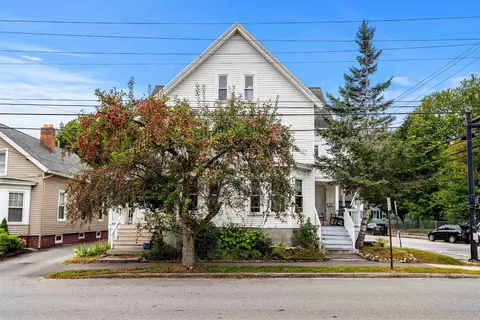94 S State St, Concord, NH 03301