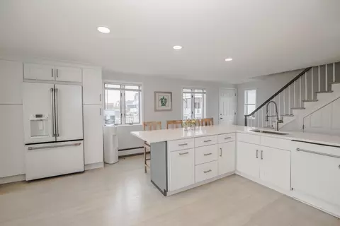 Kitchen - 583 Ocean Blvd, Hampton, NH 03842 photo 4 of 4