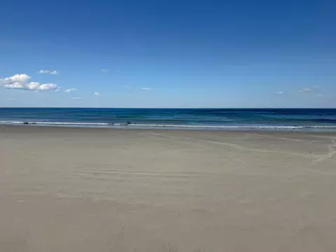 View/Area - 583 Ocean Blvd, Hampton, NH 03842 photo 2 of 2