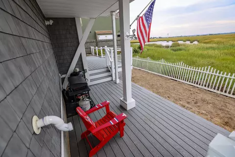 Exterior - 583 Ocean Blvd, Hampton, NH 03842 photo 11 of 14