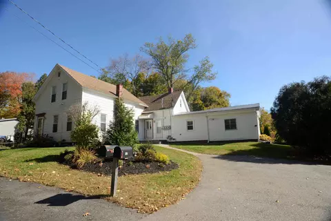 40 Western Ave, Milton, NH 03852