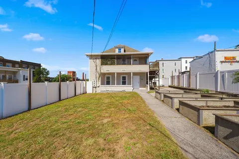 538 Somerville St, Manchester, NH 03103
