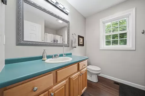 Bath - 6 Greystone Ter, Hooksett, NH 03106 photo 2 of 3