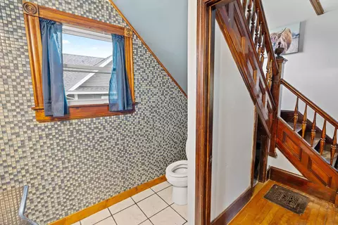 Entry Way - 83 Spring St, Hardwick, VT 05843 photo 1 of 7