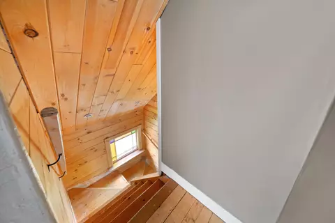 Entry Way - 83 Spring St, Hardwick, VT 05843 photo 7 of 7