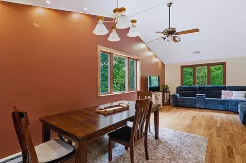Dining - 2 Quincy Dr, Derry, NH 03038 photo 1 of 2