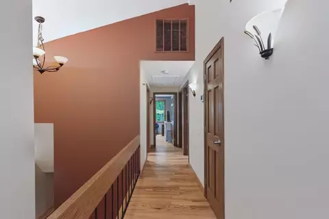 Entry Way - 2 Quincy Dr, Derry, NH 03038 photo 2 of 3
