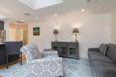 Living - 180 Drinkwater Rd, Kensington, NH 03833 photo 5 of 7