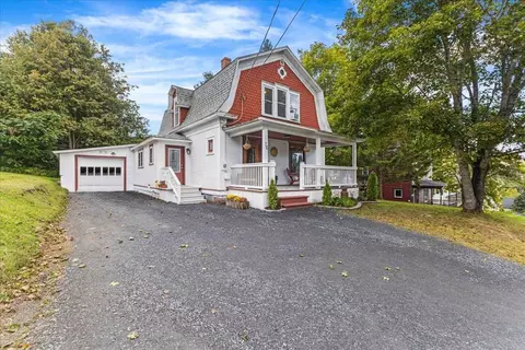 Exterior - 76 Upper Cherry St, Hardwick, VT 05843 photo 2 of 6