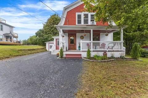 Exterior - 76 Upper Cherry St, Hardwick, VT 05843 photo 1 of 6