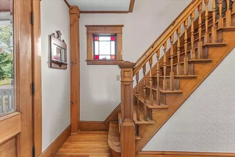 Entry Way - 76 Upper Cherry St, Hardwick, VT 05843 photo 2 of 6
