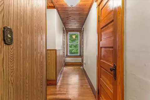 Entry Way - 76 Upper Cherry St, Hardwick, VT 05843 photo 6 of 6