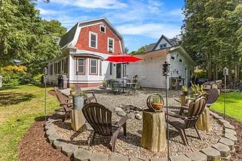 Exterior - 76 Upper Cherry St, Hardwick, VT 05843 photo 3 of 6