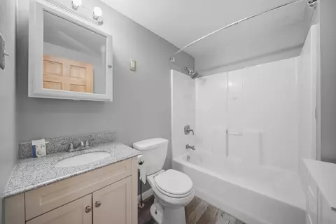 Bath - 9 Zapora Dr, Hooksett, NH 03106 photo 1 of 1