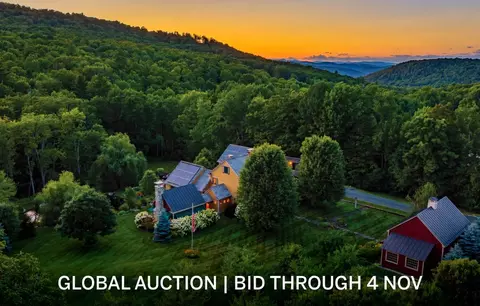 5685 Vt Route 12, Barnard, VT 05031